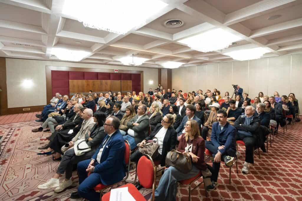 Robert Jhonson si è fermato ad Arezzo per la sua conferenza
