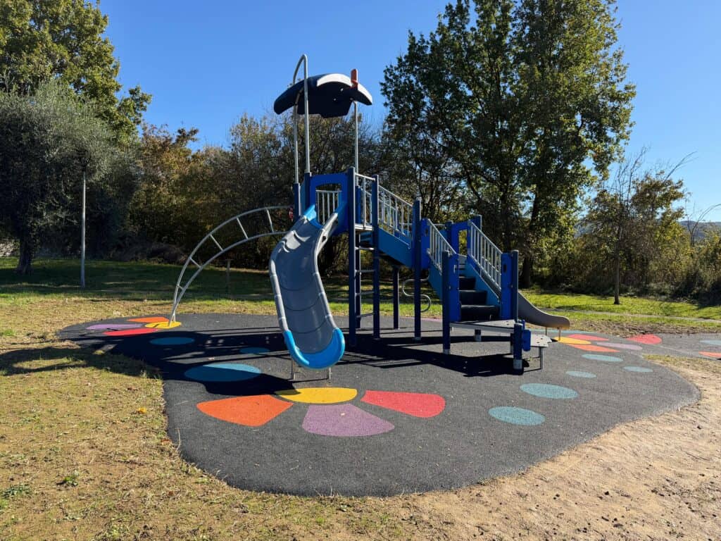 Nuova area giochi a Villa Severi: uno spazio inclusivo e sicuro 