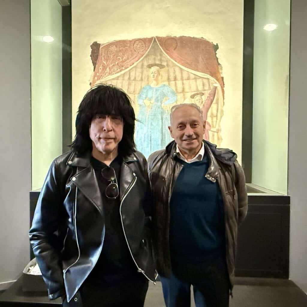 Marky Ramone in visita ai tesori rinascimentali della provincia