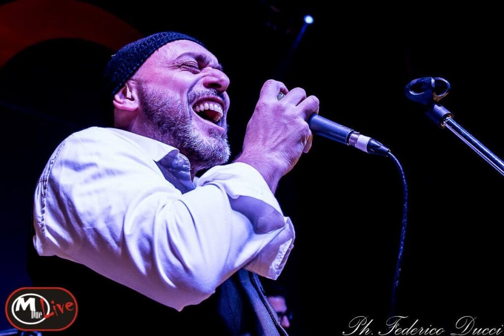 Venerdì 19 dicembre al Teatro Virginian, Caro Amico ti Scrivo