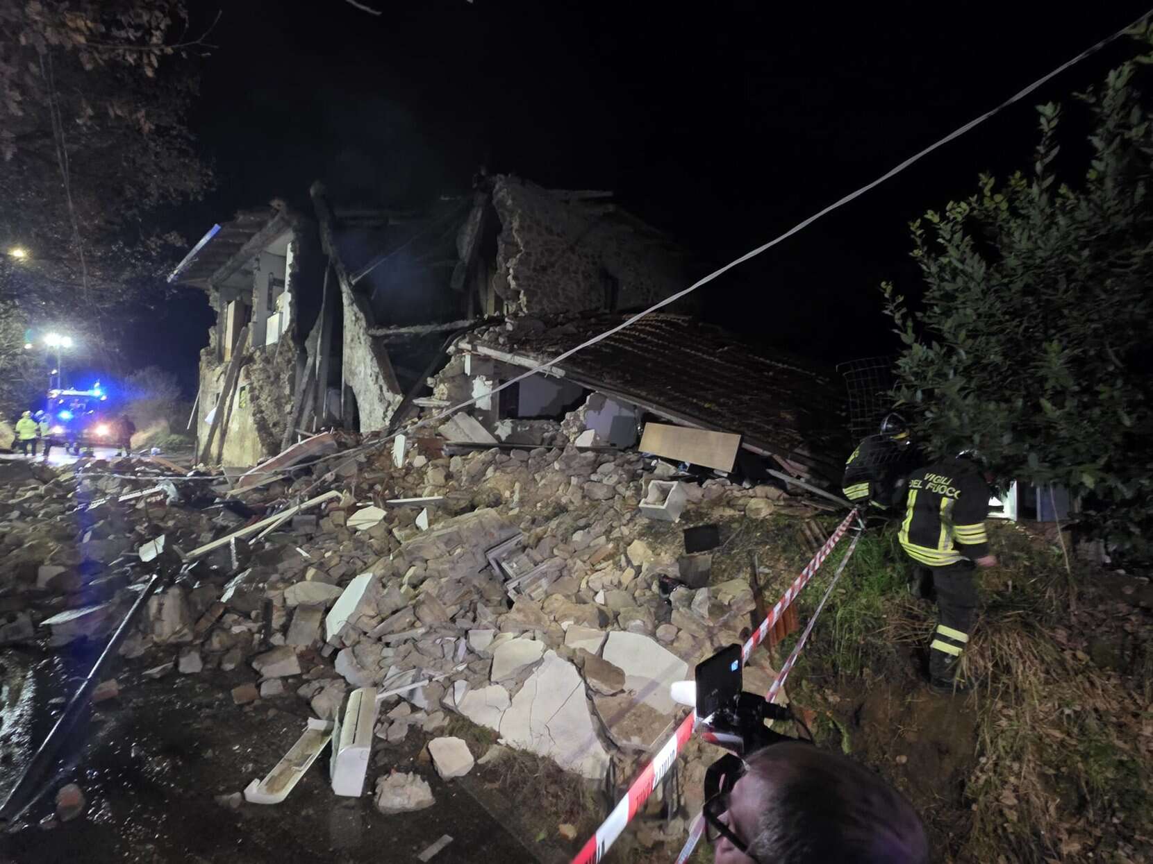 crollo-palazzina-matto_arezzo