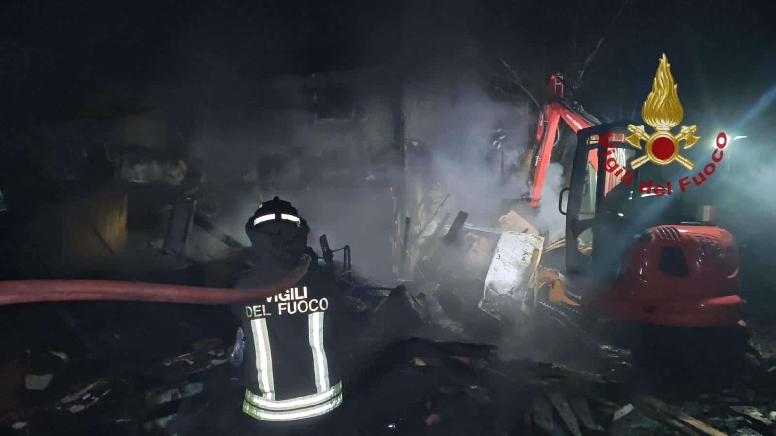 vvf_incendio-montevarchi_2