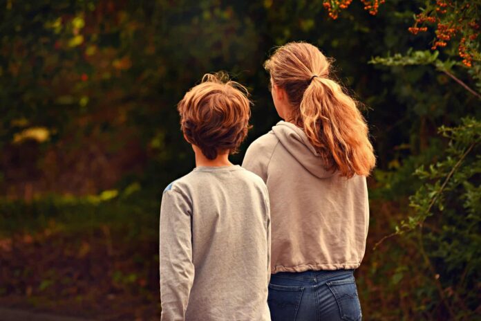 adolescenti-famiglia-ragazzi-scuola-greenpass