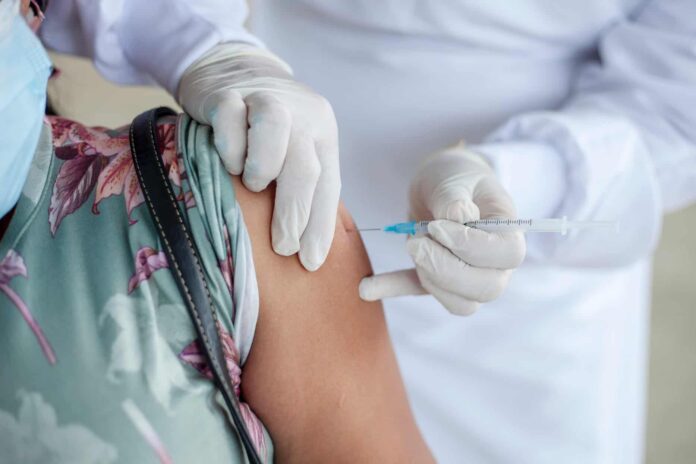 vaccino-pandemia-giovani-dosi-vaccinazione-1