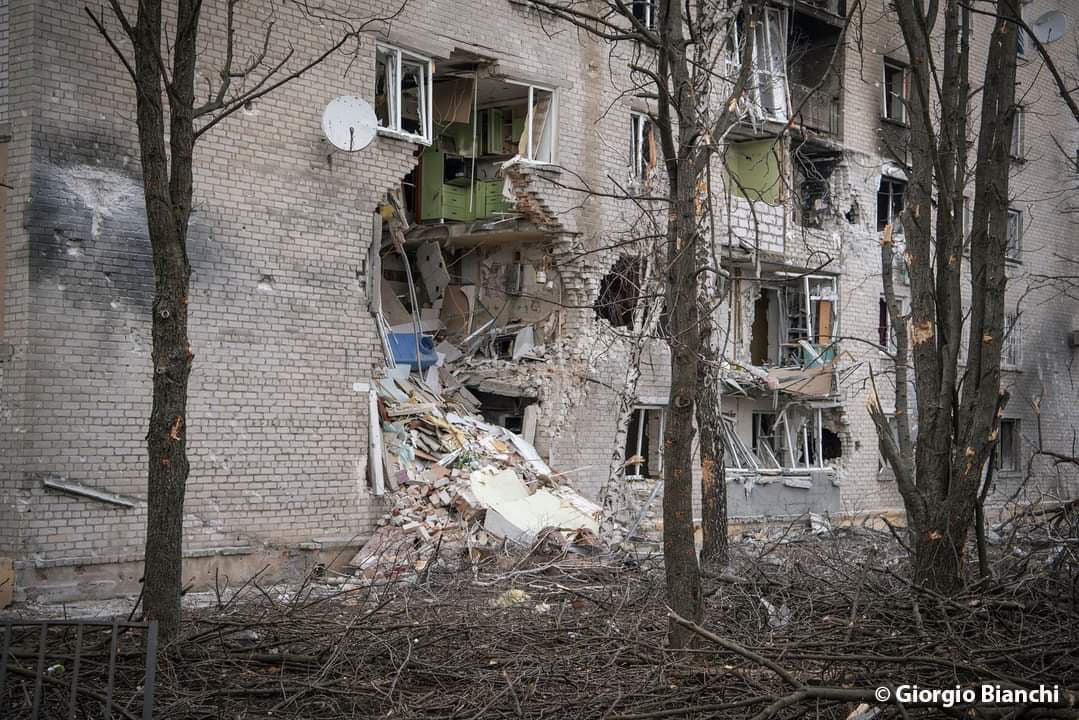 Giorgio Bianchi - Ucraina bmbardamenti2