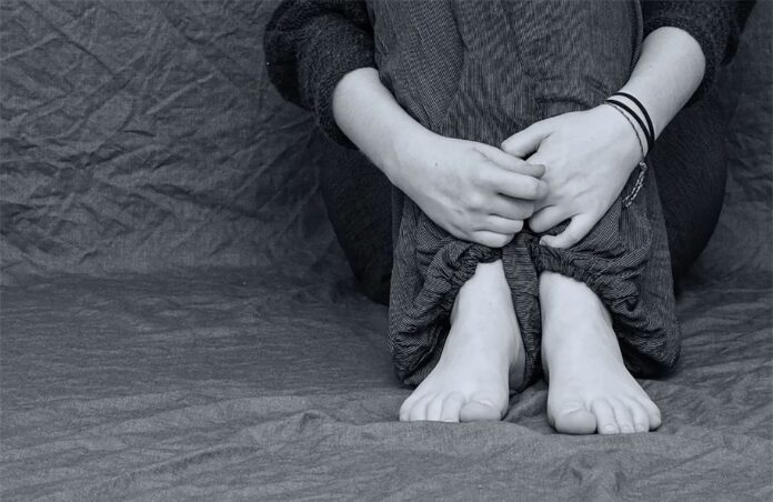 donna-ansia-stress-solitudine