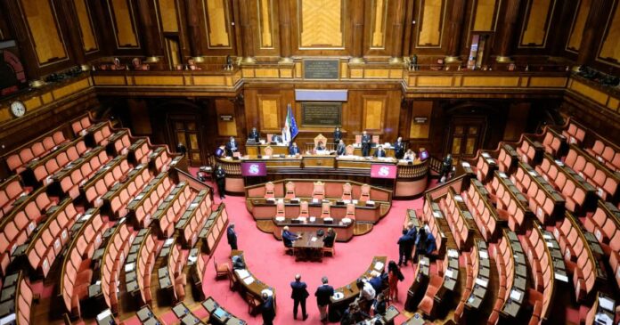 Il Senato della Repubblica scrive, il governo non risponde