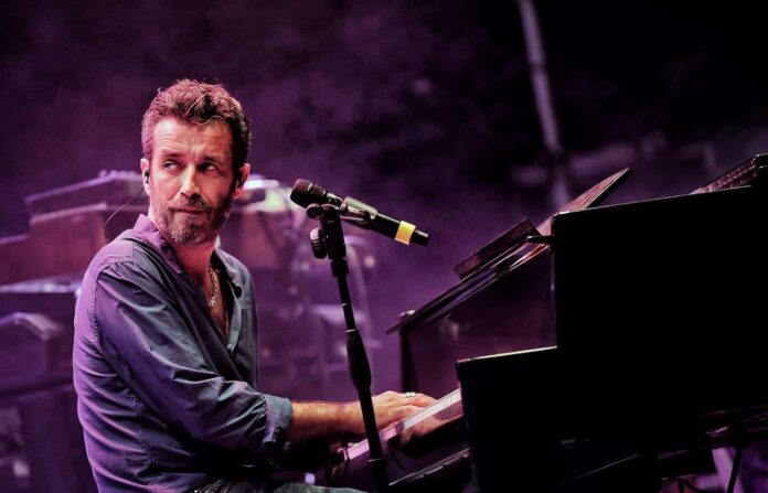 Daniele Silvestri: il tour nei teatri tra sold out e date multiple