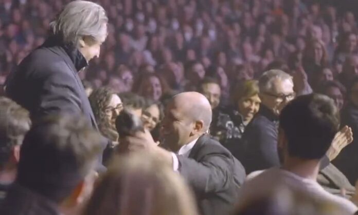 Checco Zalone a Riccardo Muti: 