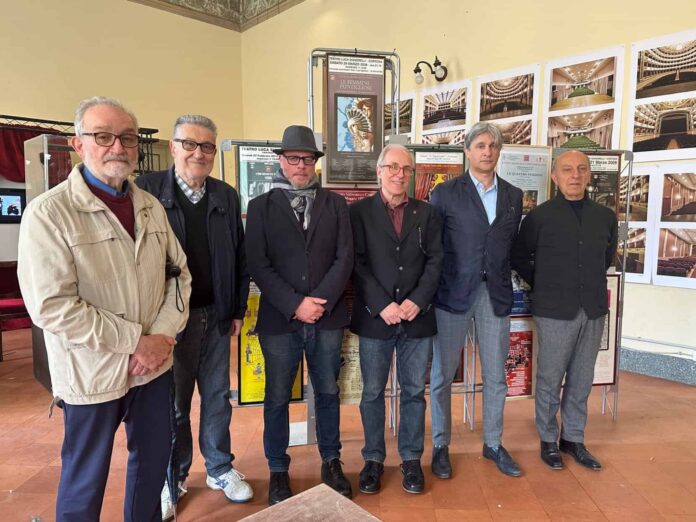 Piccolo Teatro Cortona 50 anniversario foto mostra