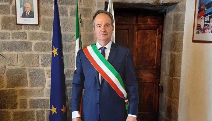 meoni con fascia 5