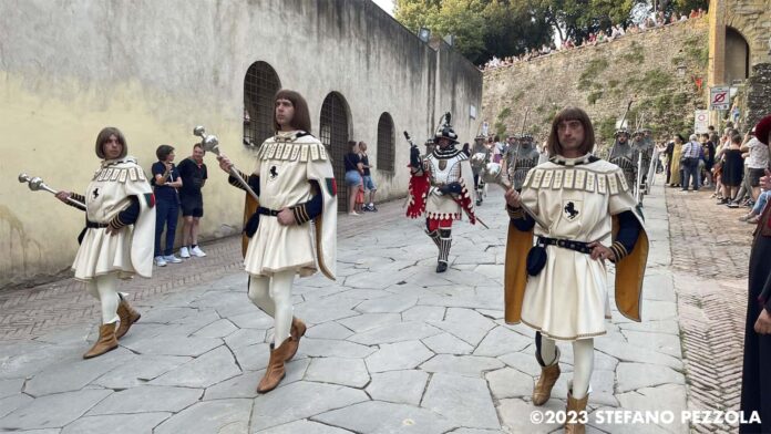 143esima GIOSTRA DEL SARACINO_051