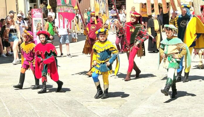 Giostra Saracino paggetti