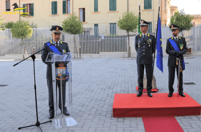 cerimonia di avvicendamento nella carica di  Comandante Provinciale, tra il Colonnello Adriano Lovito ed il Colonnello Walter Mazzei