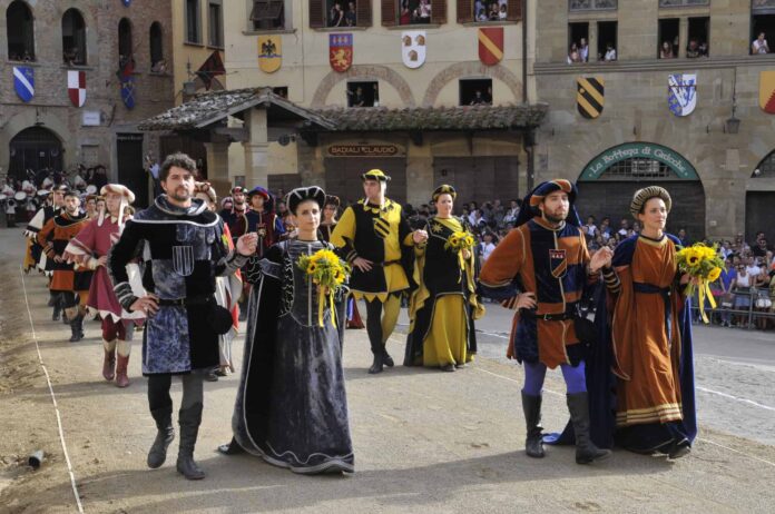 144_GIOSTRA DEL SARACINO - LA PIAZZA_012