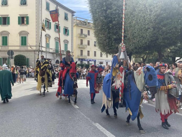 144_GIOSTRA DEL SARACINO - SFILATA_104