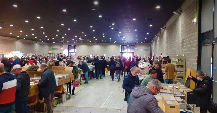 fiera-vinile-fumetto-collezionismo-arezzo-01