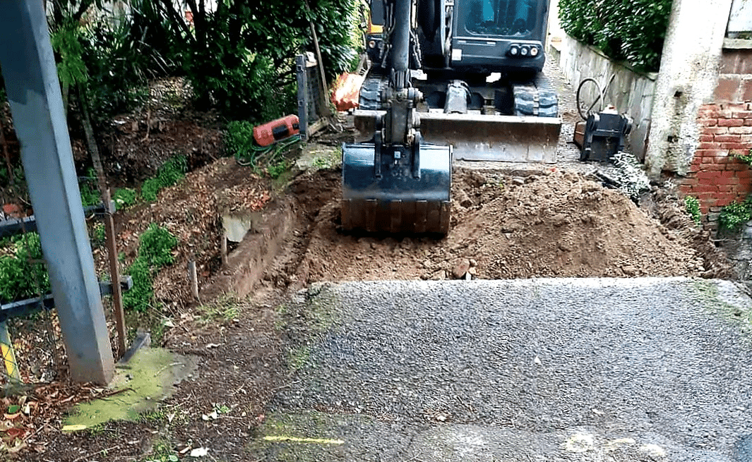 Abbattuto ponte Rigutino