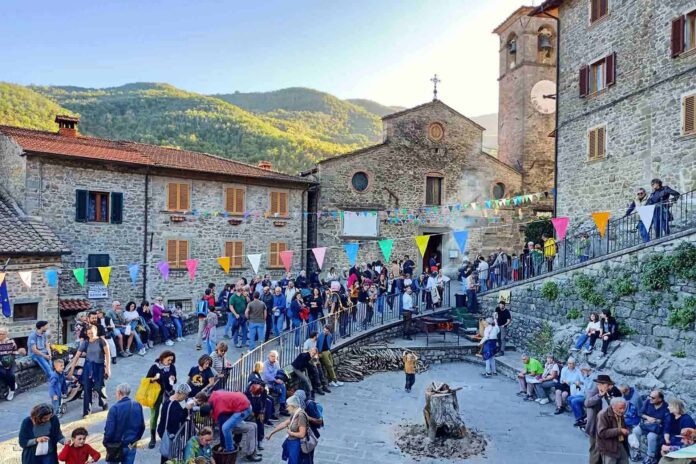 Brigata di Raggiolo - Festa di Castagnatura (17)
