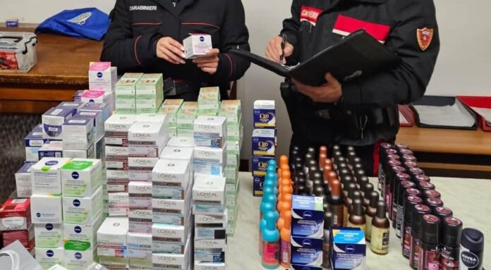 carabinieir refurtiva cosmetici carabinieir refurtiva cosmetici