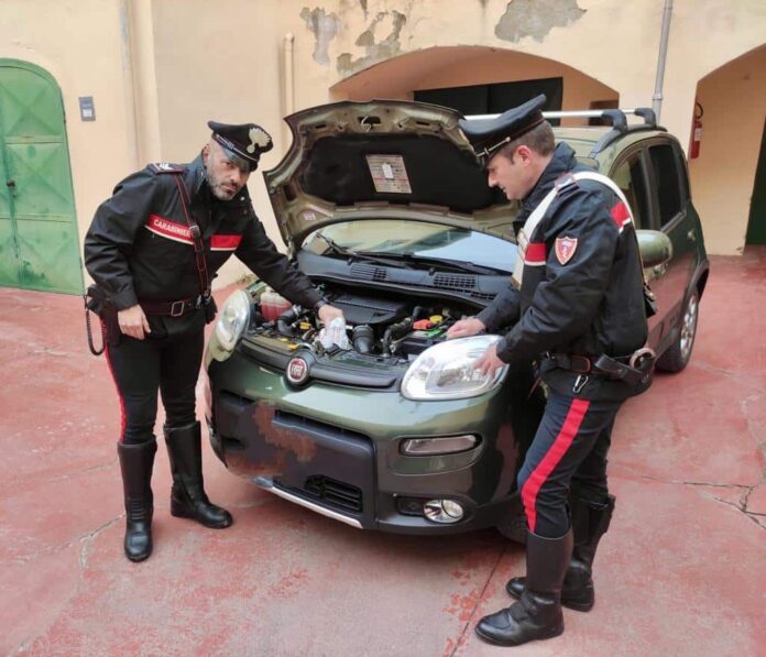 Arresto di un soggetto - 18 ovuli all'intrerno di autovettura