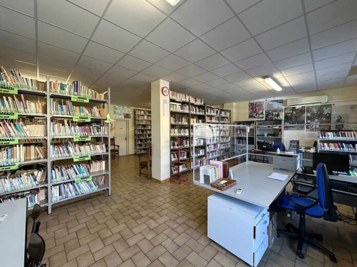 biblio-camucia-light