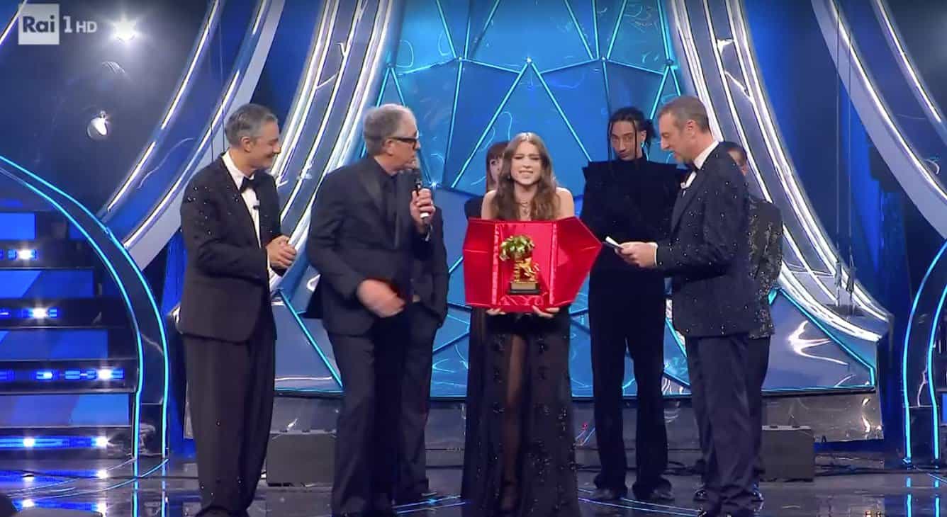 Angelina Mango vince il Festival di Sanremo Angelina Mango vince il Festival di Sanremo