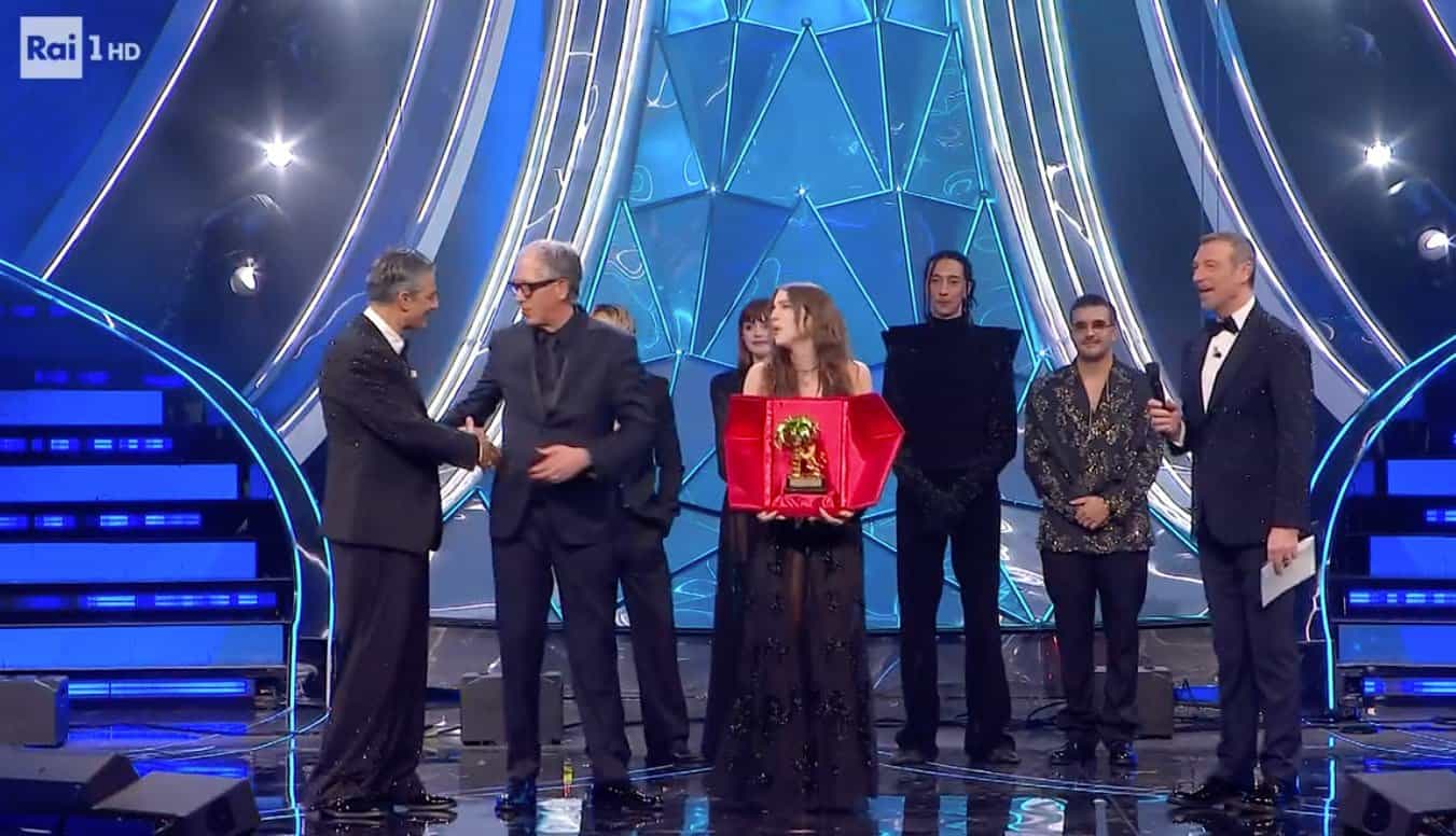 Angelina Mango vince il Festival di Sanremo Angelina Mango vince il Festival di Sanremo