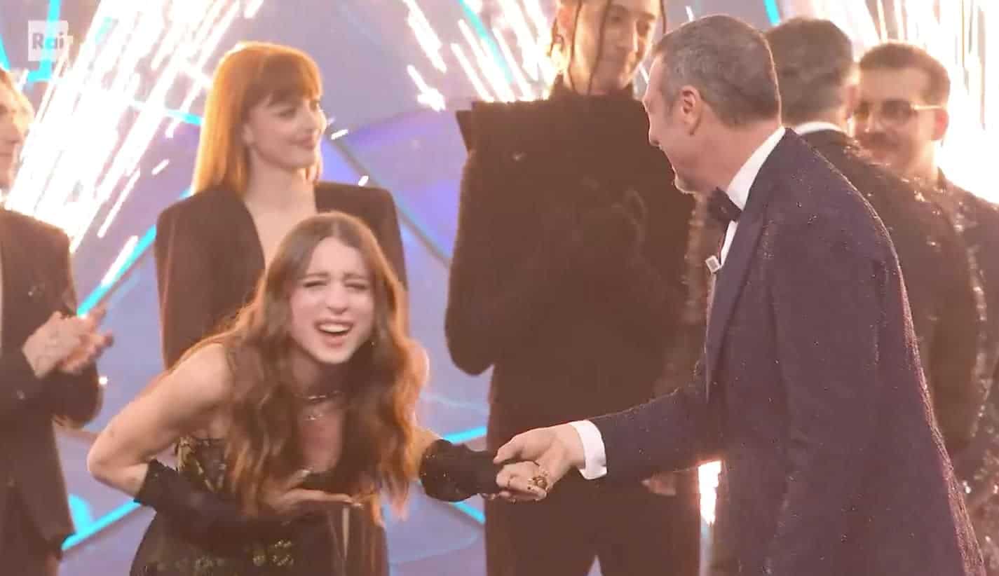 Angelina Mango vince il Festival di Sanremo Angelina Mango vince il Festival di Sanremo