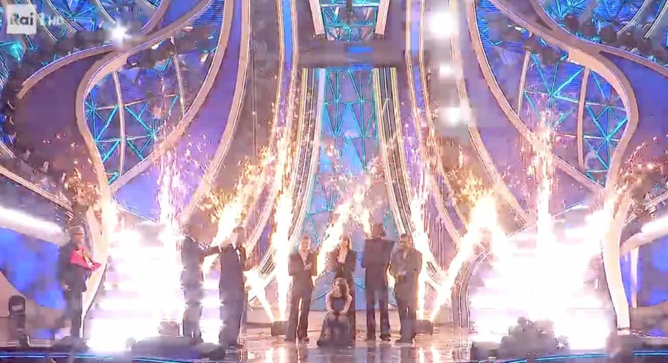Angelina Mango vince il Festival di Sanremo Angelina Mango vince il Festival di Sanremo