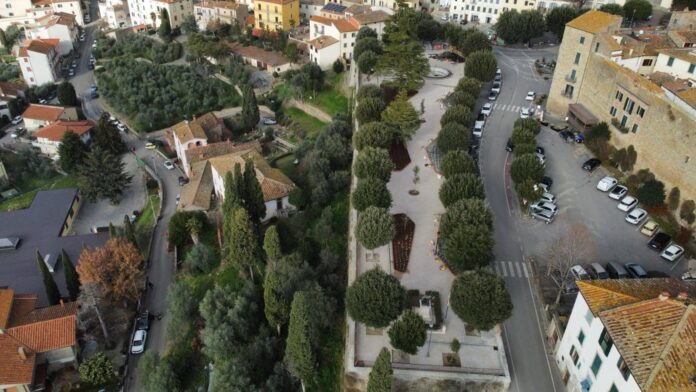 Pioazza Matteotti Castiglion Fiorentino