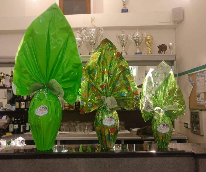 Uova pasqua porta Sant'Andrea