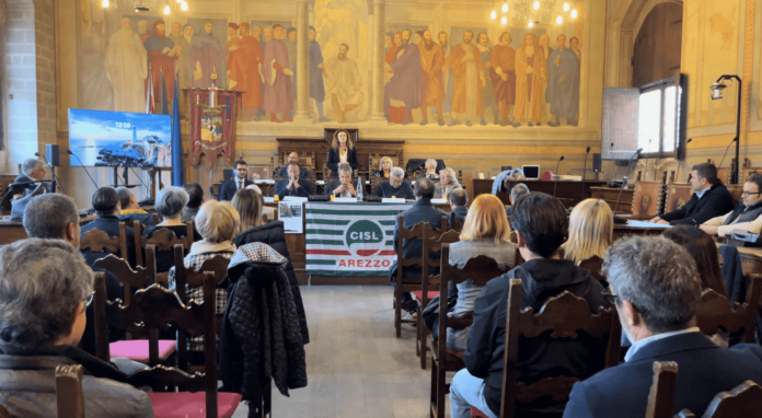 Cisl dibattito sala grandi