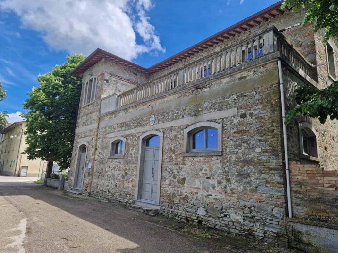 Ex scuola trebbio (2)