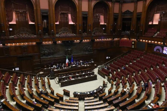 CAMERA, VOTO DI FIDUCIA DEL DECRETO ORGANIZZAZIONE PUBBLICHE AMMINISTRAZIONI