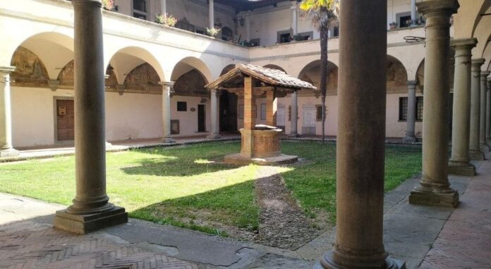 chiostro di san francesco