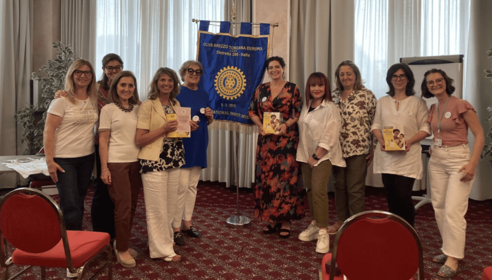 Inner Wheel dona tiralatte a Latte di Mamma