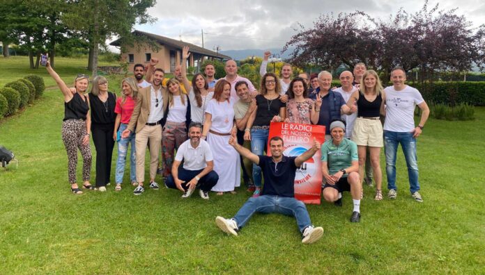 VAGNOLI E GRUPPO DOPO LA RILEZIONE