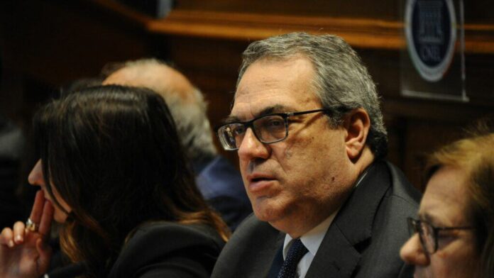FELICE MAURIZIO D'ETTORE