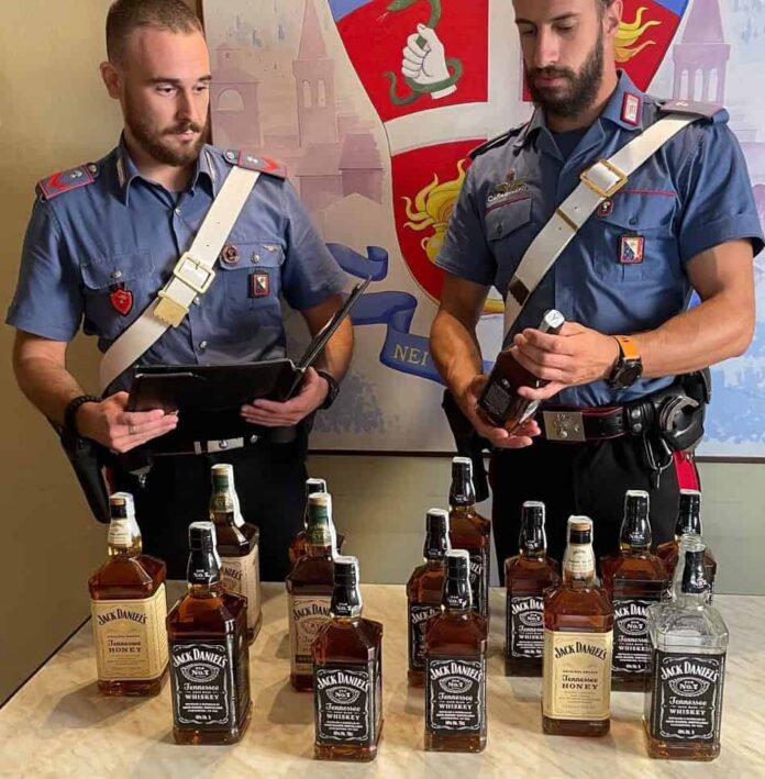 carabinieri-furto-alcolici