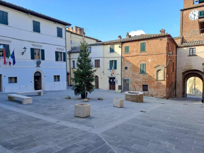 Marciano della Chiana - Piazza 2