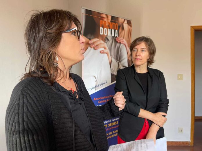 Pronto Donna - La direttrice Elisa Serafini con la presidente Ursula Armstrong