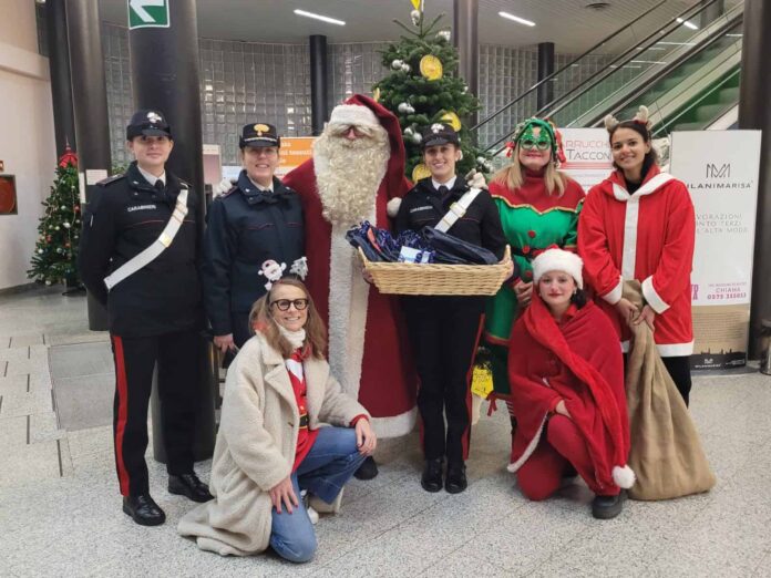 Carabinieri doni a pediatria san donato