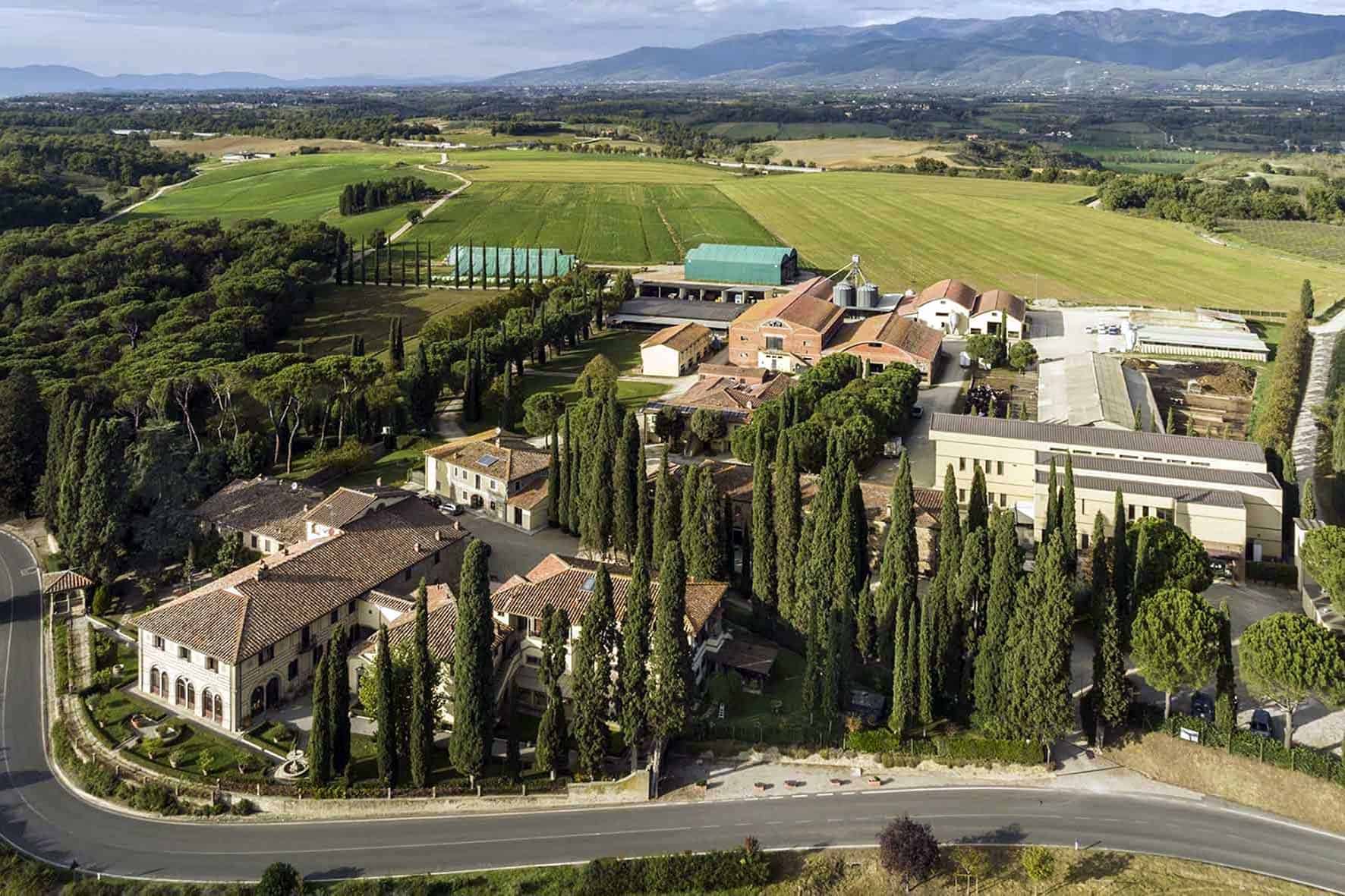 Fattoria di Rimaggio - Panoramica fattoria (1)