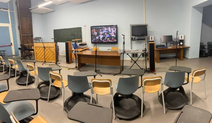 Lab. musica Cesalpino r