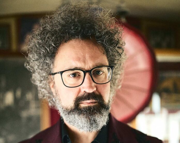 Simone Cristicchi