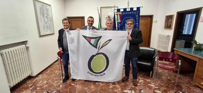 250312-CIVI-CttàOlio-gruppo