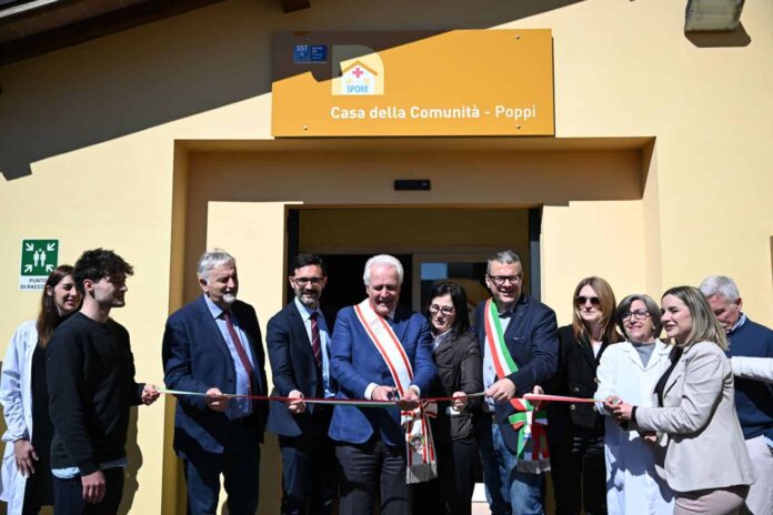 Giani in Casentino inaugura le case di comunità di Stia e Poppi e poi visita l’ospedale di Bibbiena