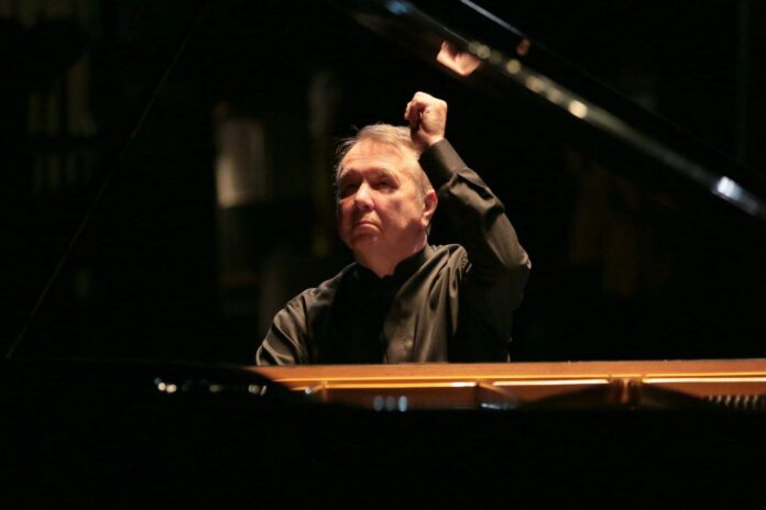 Il leggendario pianista Mikhail Pletnev protagonista del recital Grandi pianisti al Petrarca”
