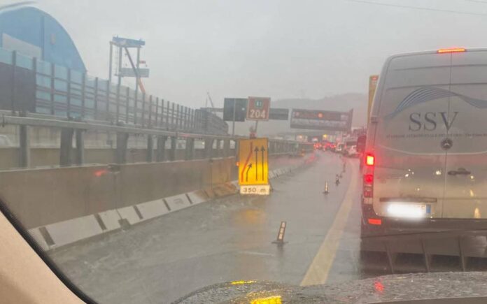 autostrada-allagamento_2